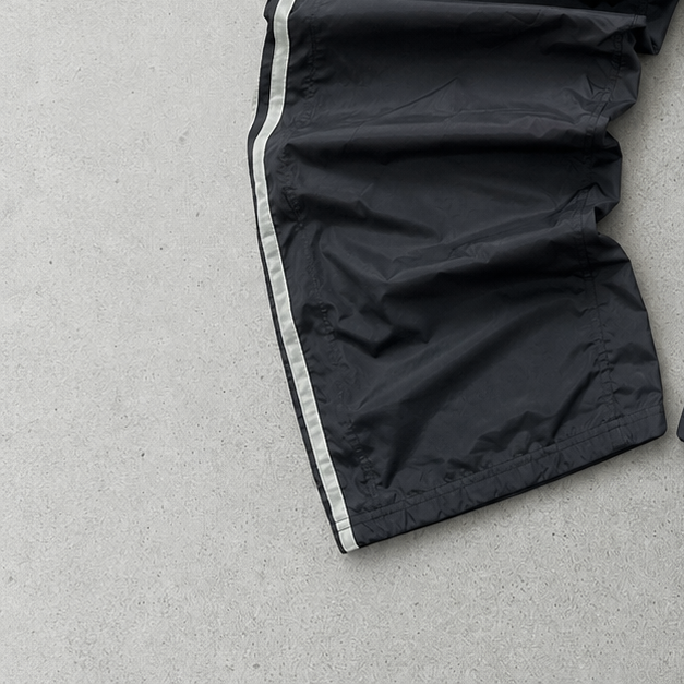 Adidas Track Pants Schwarz, Weiß Limited (Size S)