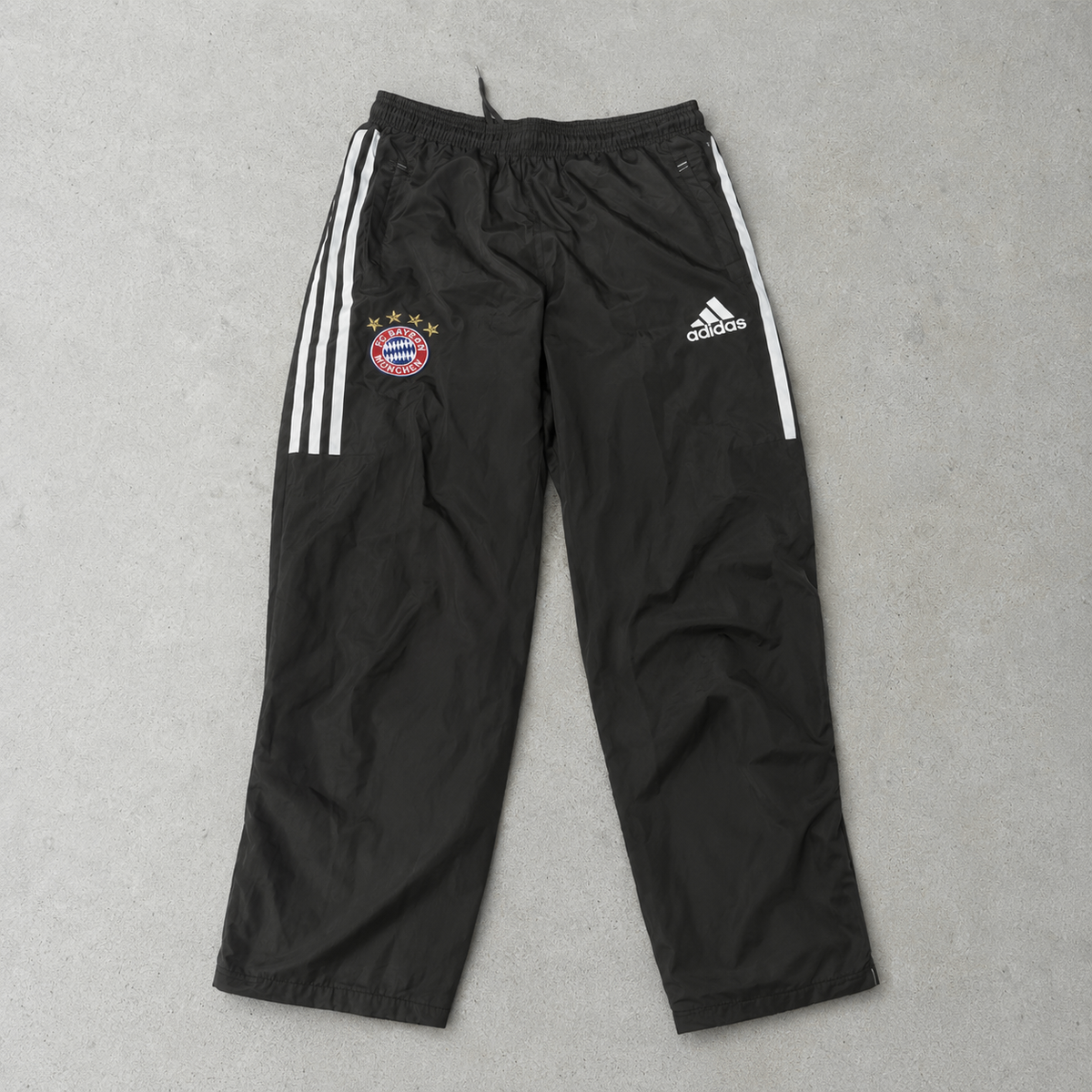 FC Bayern Munich Adidas Track Pants Khaki Limited (Size S)
