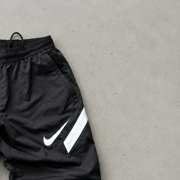 Nike Pants Schwarz Limited (M)