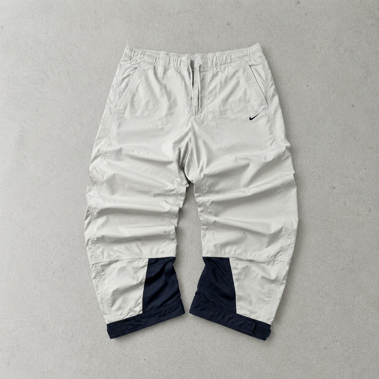 Nike Pants Beige, Schwarz Limited (M)