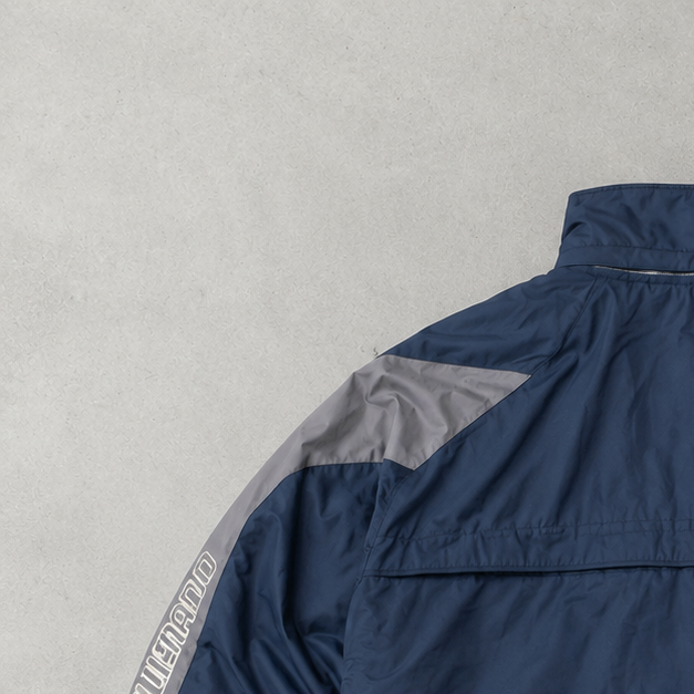 Y2K Nike Puffer Jacket Marineblau, Grau Limited (Size L)