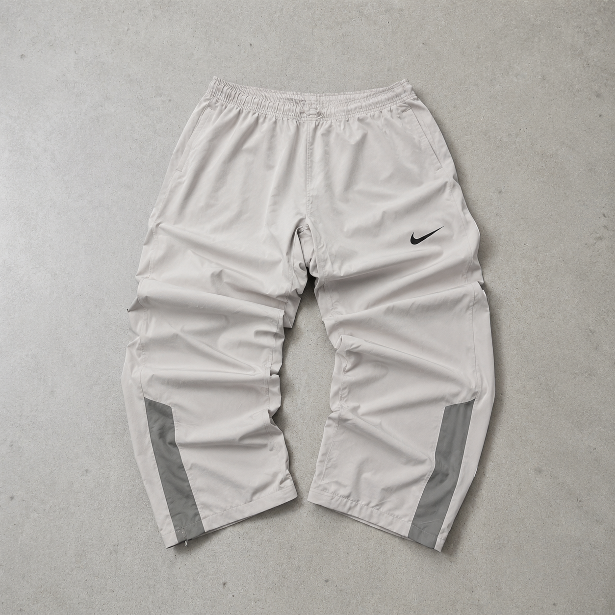 Nike Pants Grau, Schwarz Limited (M)