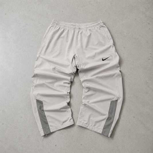 Nike Pants Grau, Schwarz Limited (M)