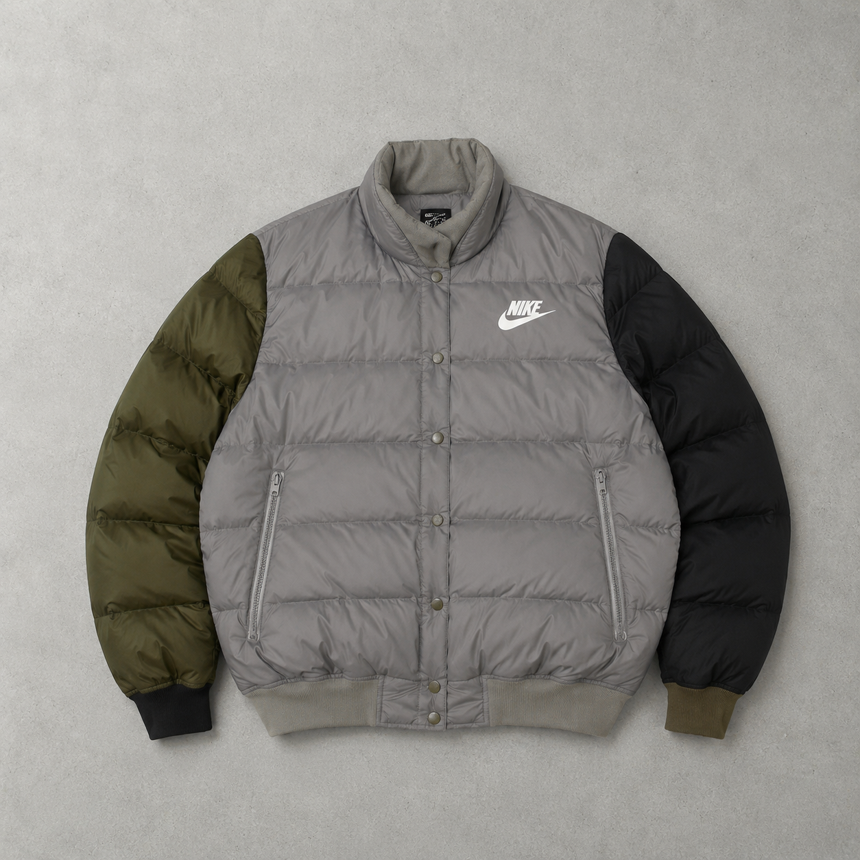 Nike Puffer Jacket Grau, Schwarz Limited (Size L)
