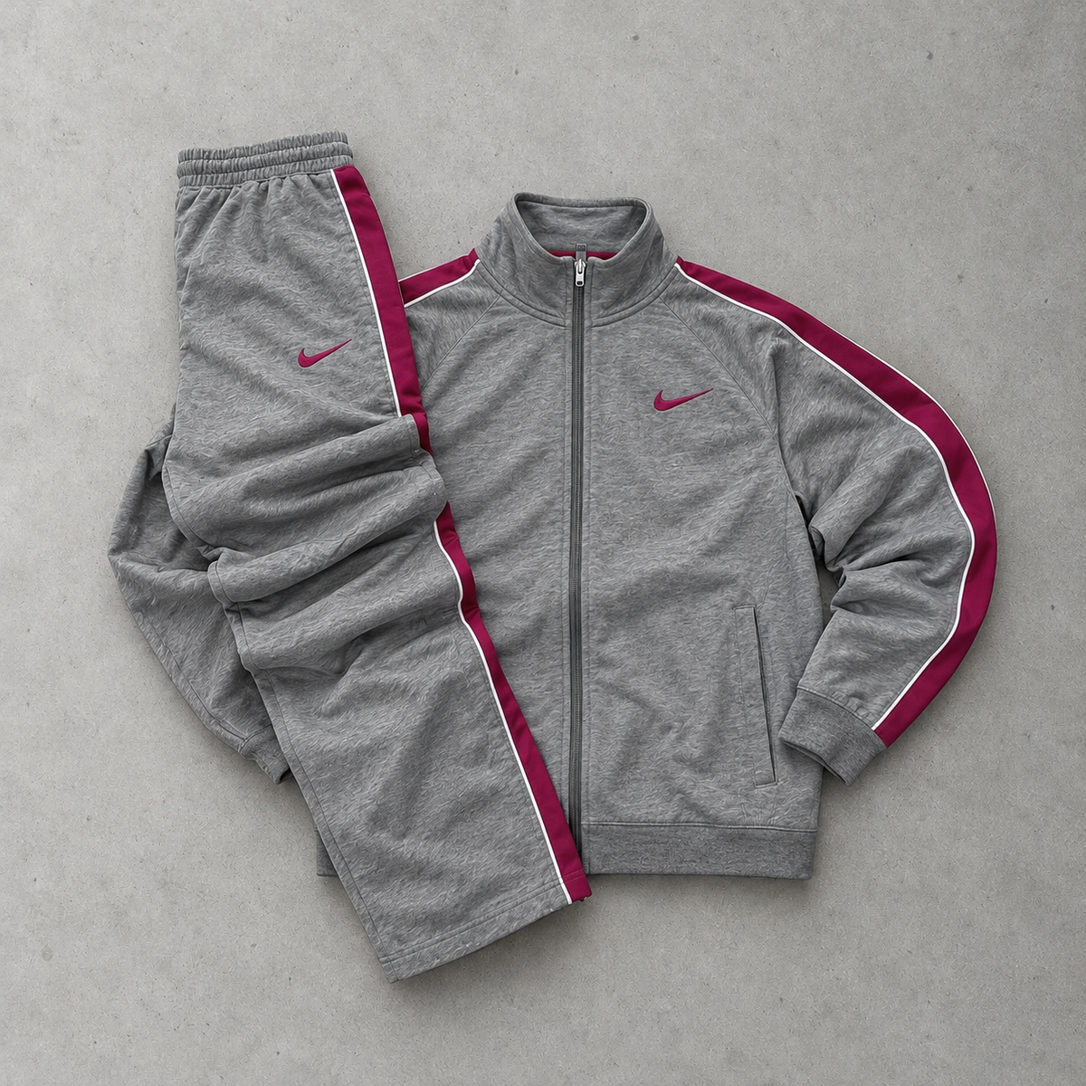 Y2K Nike Tracksuit Grey Rare (M)