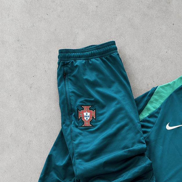 Portugal 2024 Nike Tracksuit Turquoise Rare Stitched Logo (L)