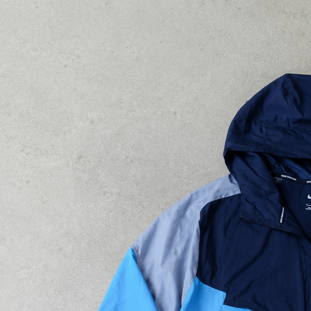 Nike Windbreaker Hellblau, Marineblau Limited (S)