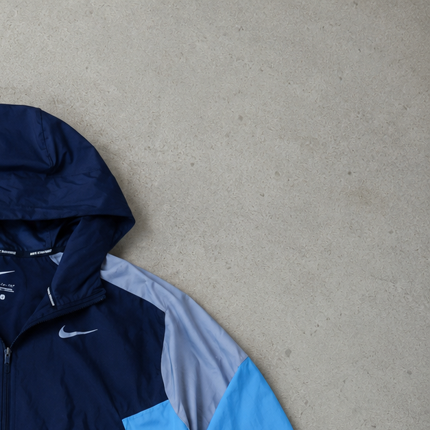 Nike Windbreaker Hellblau, Marineblau Limited (S)