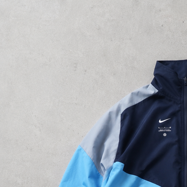 Nike Windbreaker Hellblau, Marineblau Limited (S)