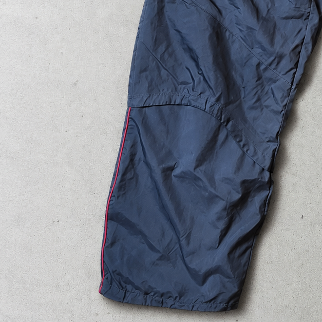 Y2K 2000 Nike Pants Grey, Black Rare (M)