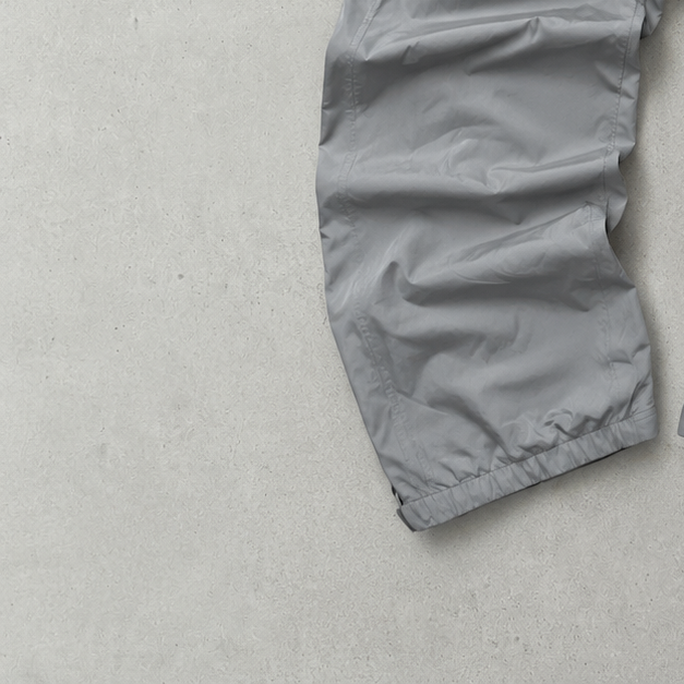 Nike Pants Grau Limited (S)
