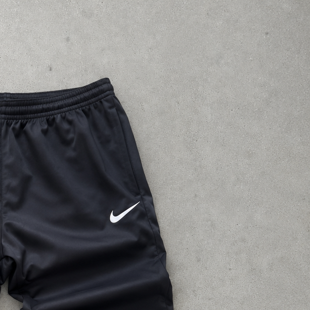 Nike Pants Schwarz Limited (S)