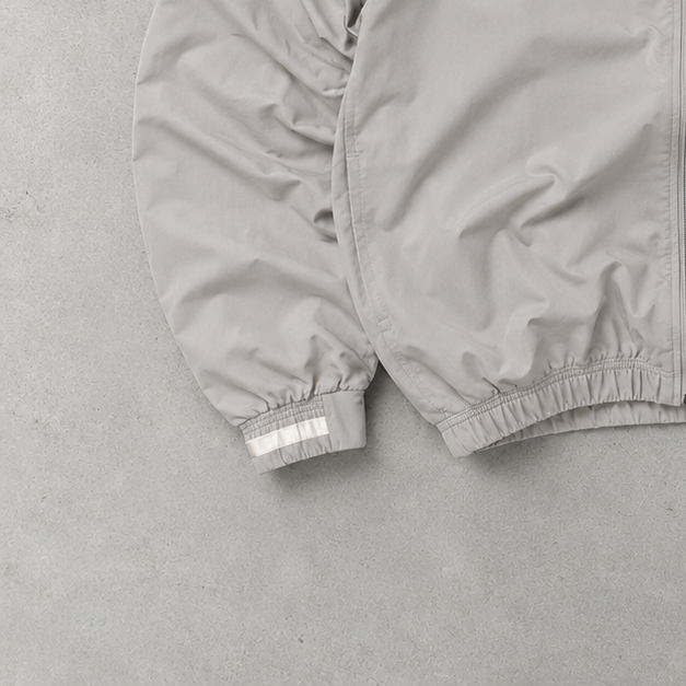 Adidas Jacket Grau, Weiß Limited (Size M)