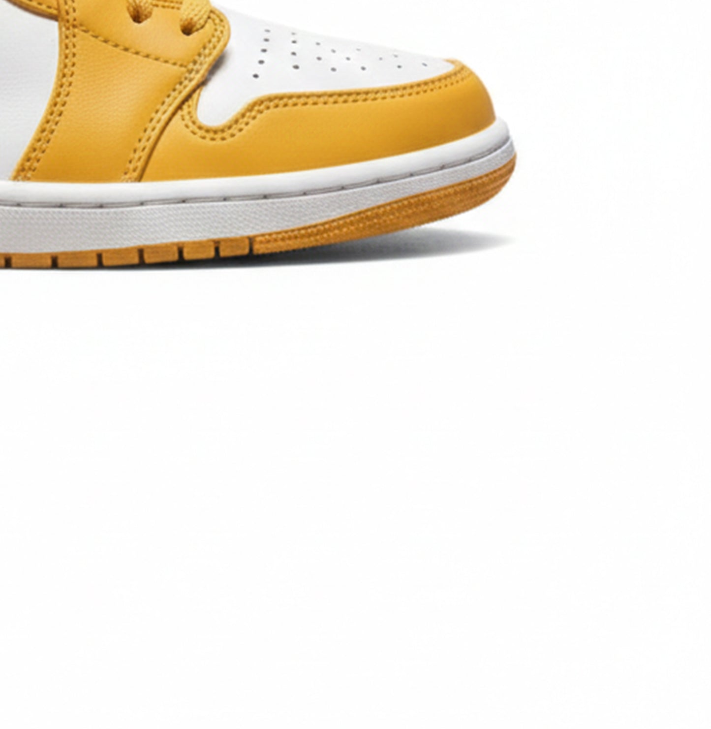 Nike Air Jordan 1 Low (42.5)